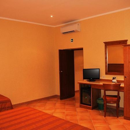 Colonna Room Rental Frascati Habitación foto