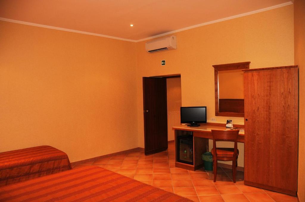 Colonna Room Rental Frascati Habitación foto